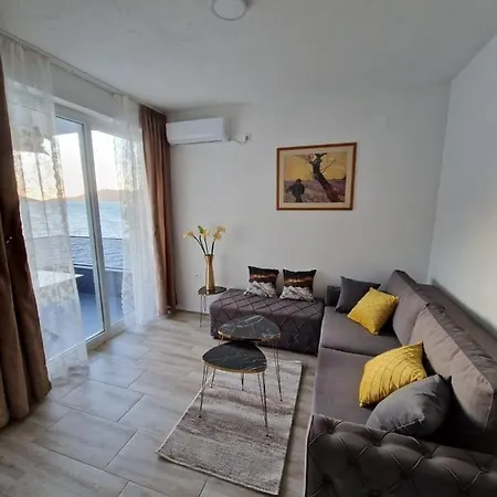 Modern Dream * Neum